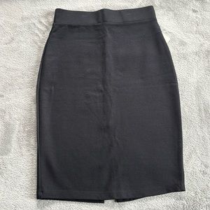 Forever 21 Basic Black Pencil Skirt Size Small